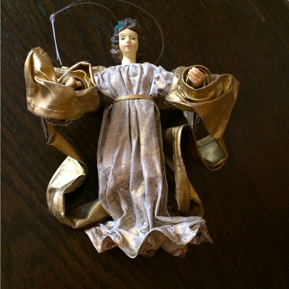 Angel tree ornament